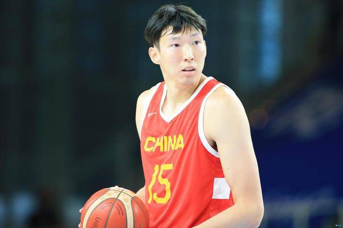 我师兄实在太稳健了在线观看